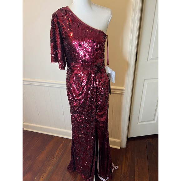 Mac Duggal 93540 Burgundy Sequin One Shoulder Gown Maxi Dress Size 6 NEW - Picture 6 of 11